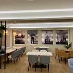 Costa De Prata Hotel
