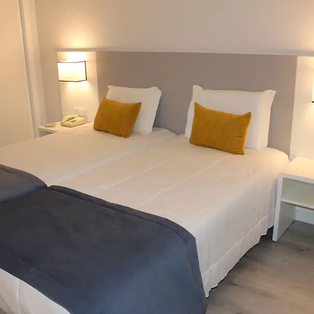 Otel Costa De Prata 3*