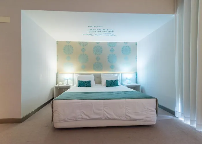 Hotel Costa De Prata 3*