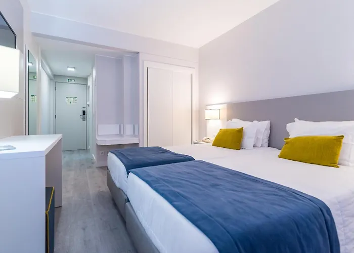 Costa De Prata מלון 3*